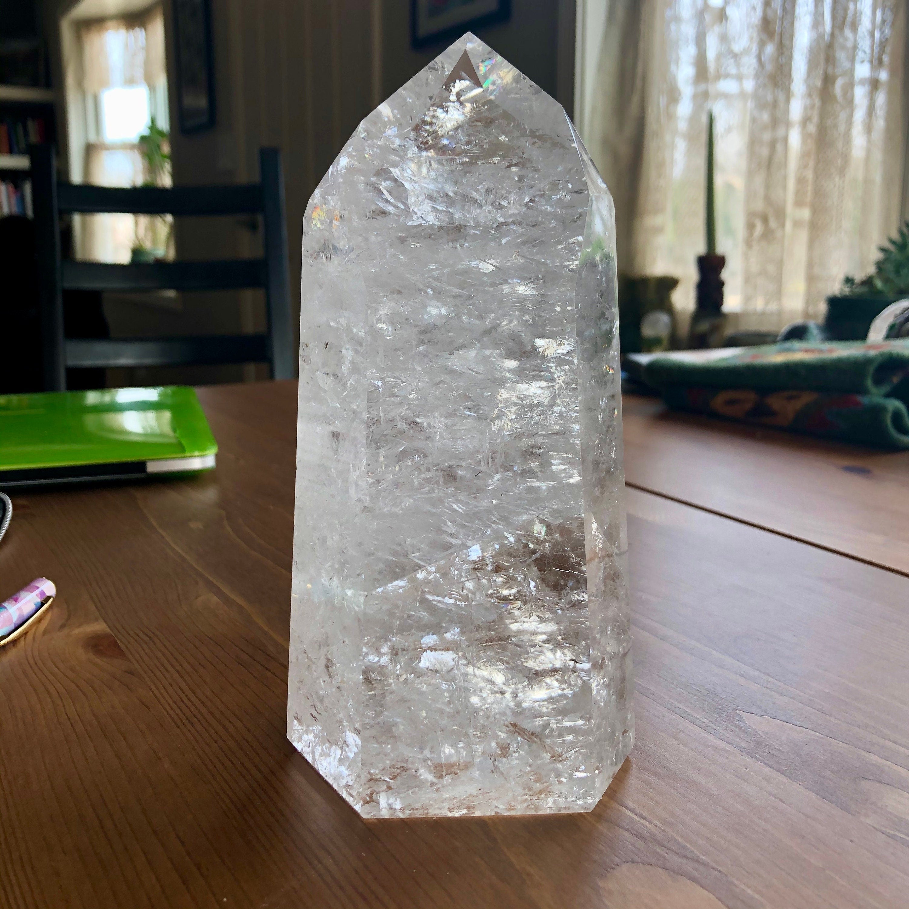 Crackly Quartz Dow Channeling Generator With Rainbows