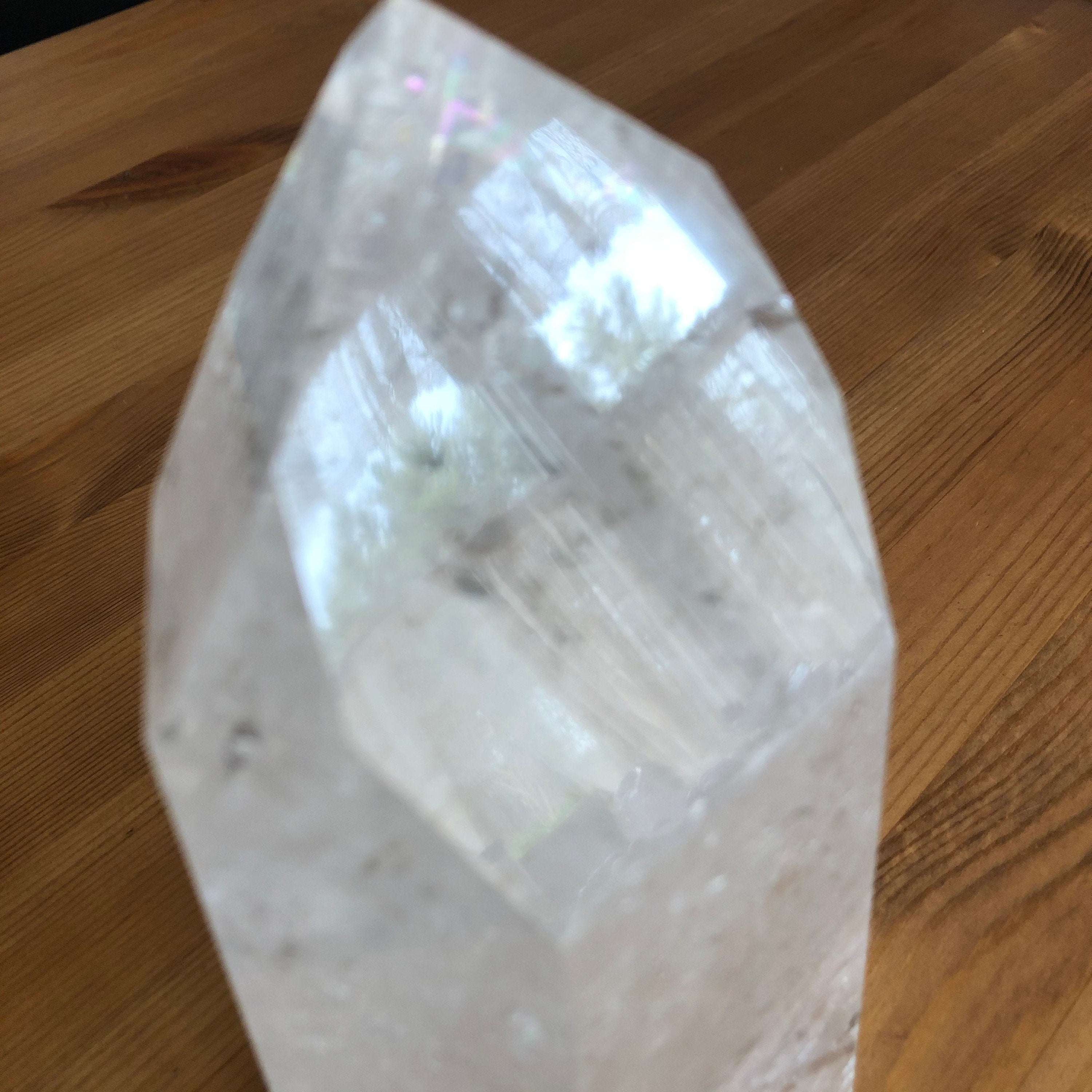 Crackly Quartz Dow Channeling Generator With Rainbows