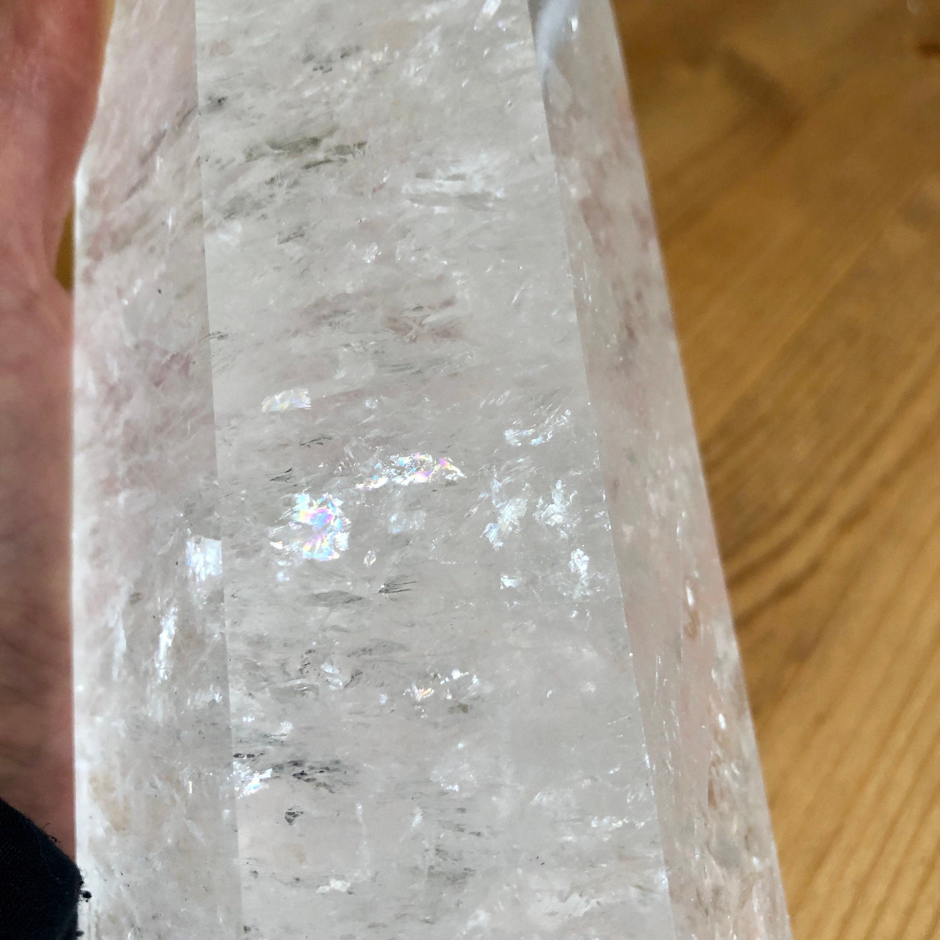 Crackly Quartz Dow Channeling Generator With Rainbows