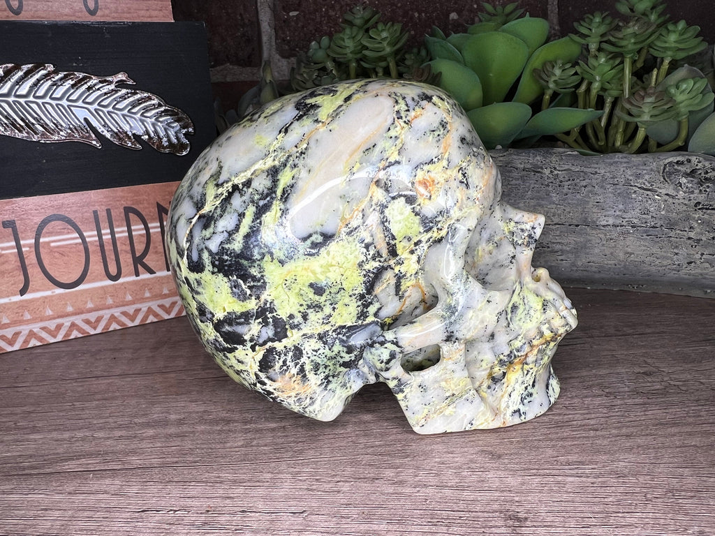 Hiso Jasper Skull: Unique Carved Stone Decor (5 inch)
