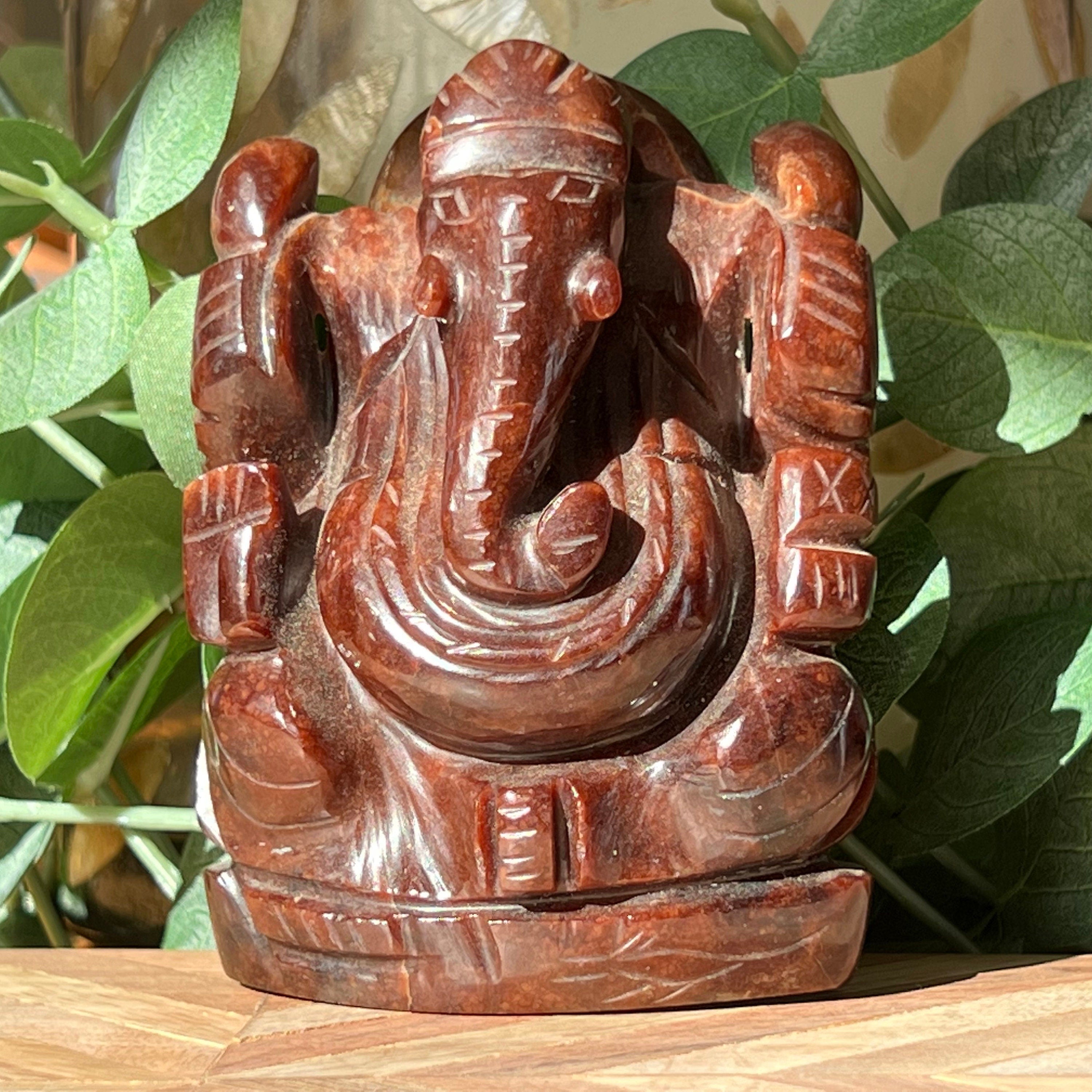 Garnet Ganesh Carving: Hindu God Statue