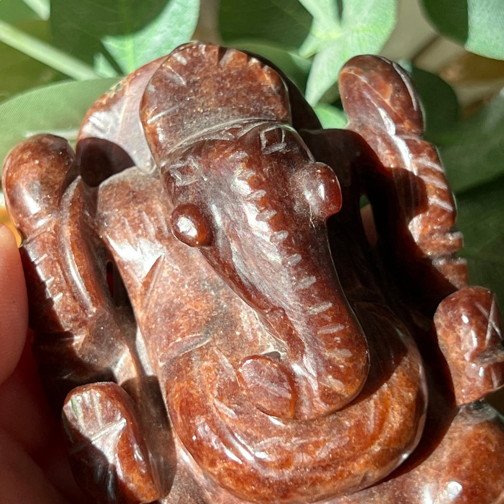 Garnet Ganesh Carving: Hindu God Statue, 3"