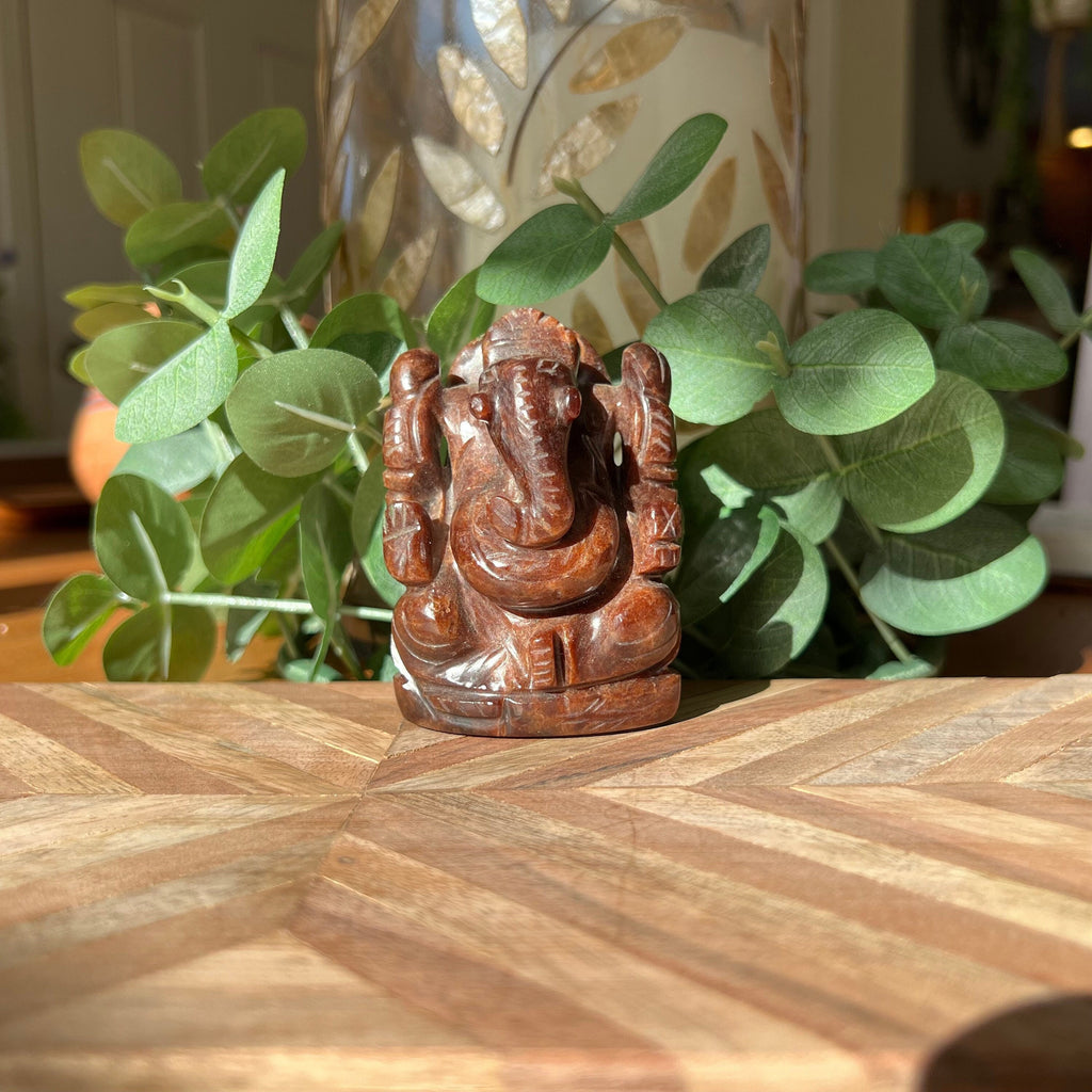 Garnet Ganesh Carving: Hindu God Statue, 3"