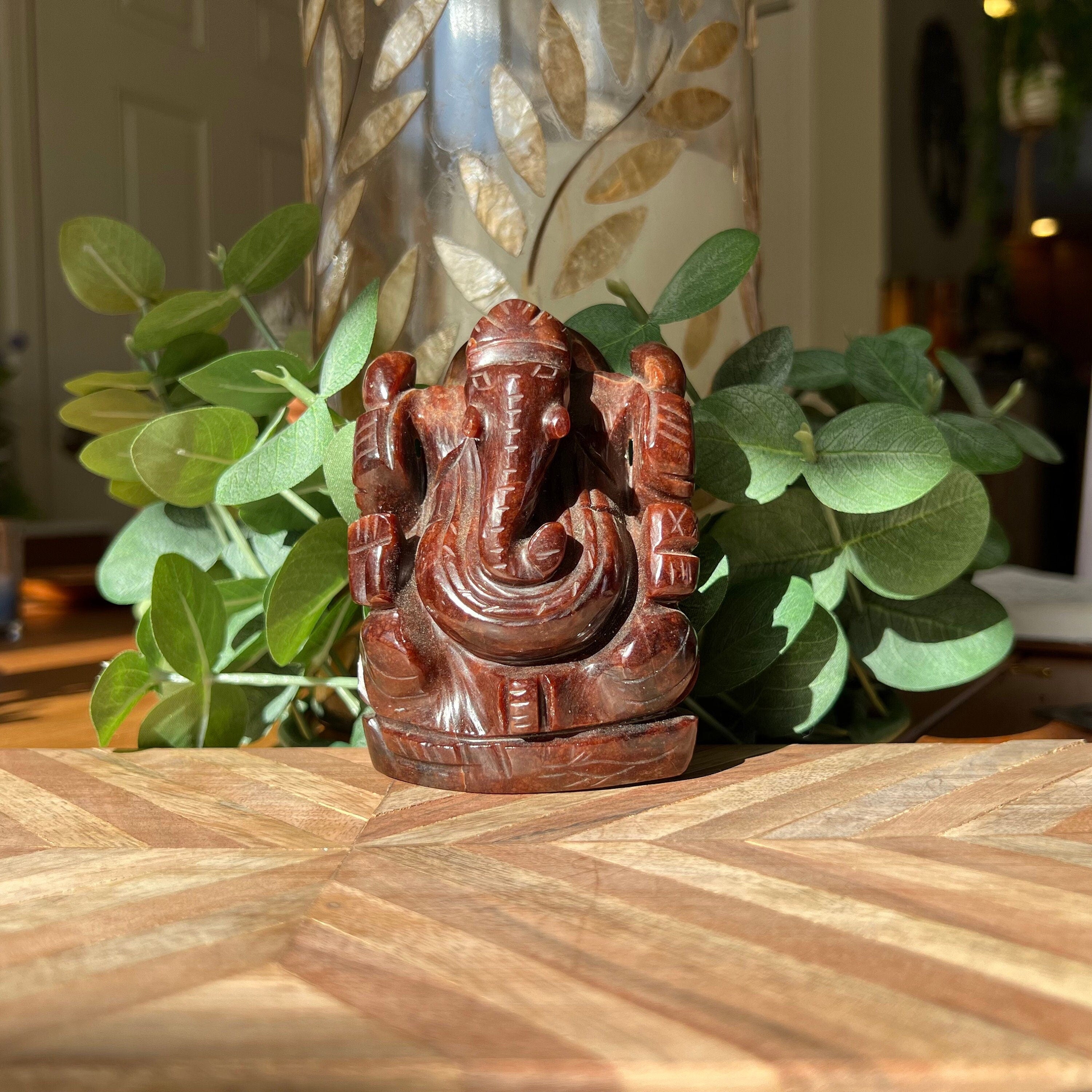 Garnet Ganesh Carving: Hindu God Statue