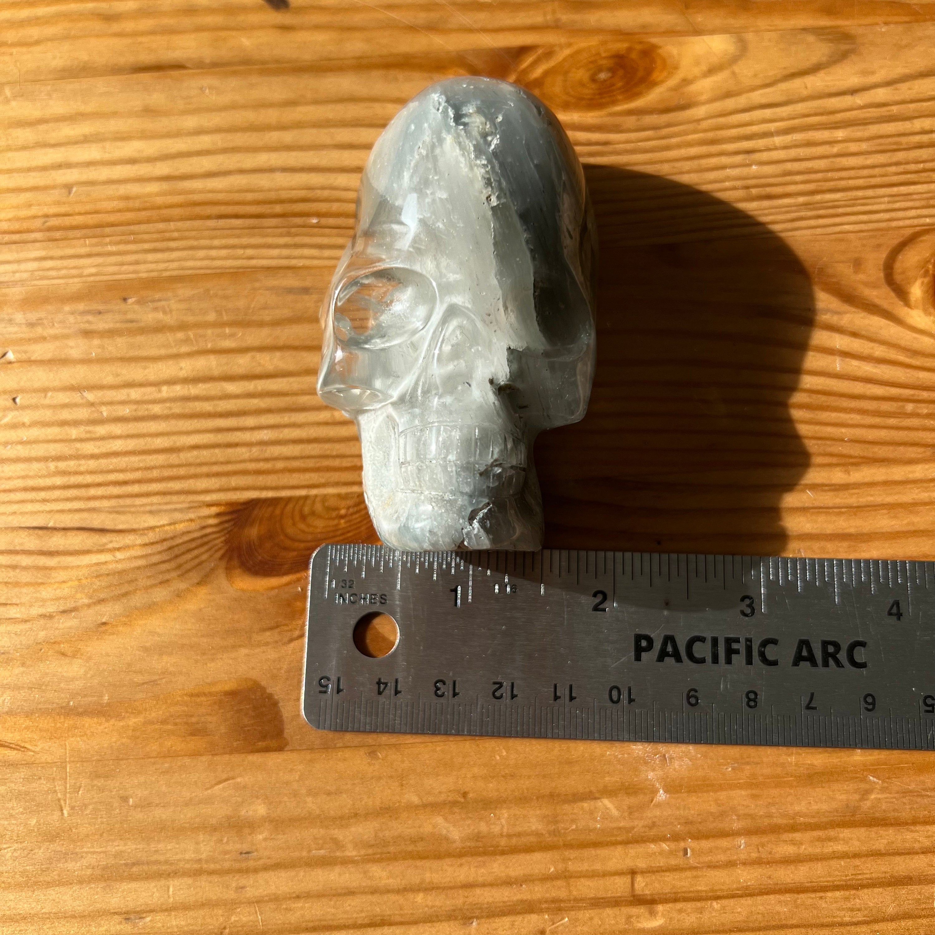 Included Quartz Crystal Skull: Gray Igor De Souza Stone