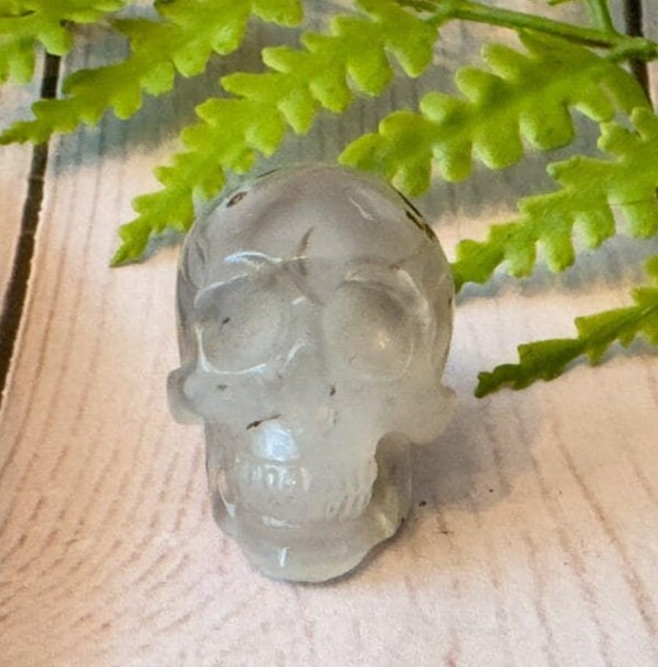 Adorable Agate Skull by Artifactual