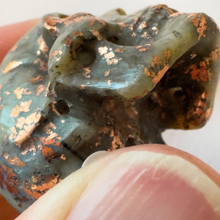 Copper in Agate Skull Carved by Artifactual