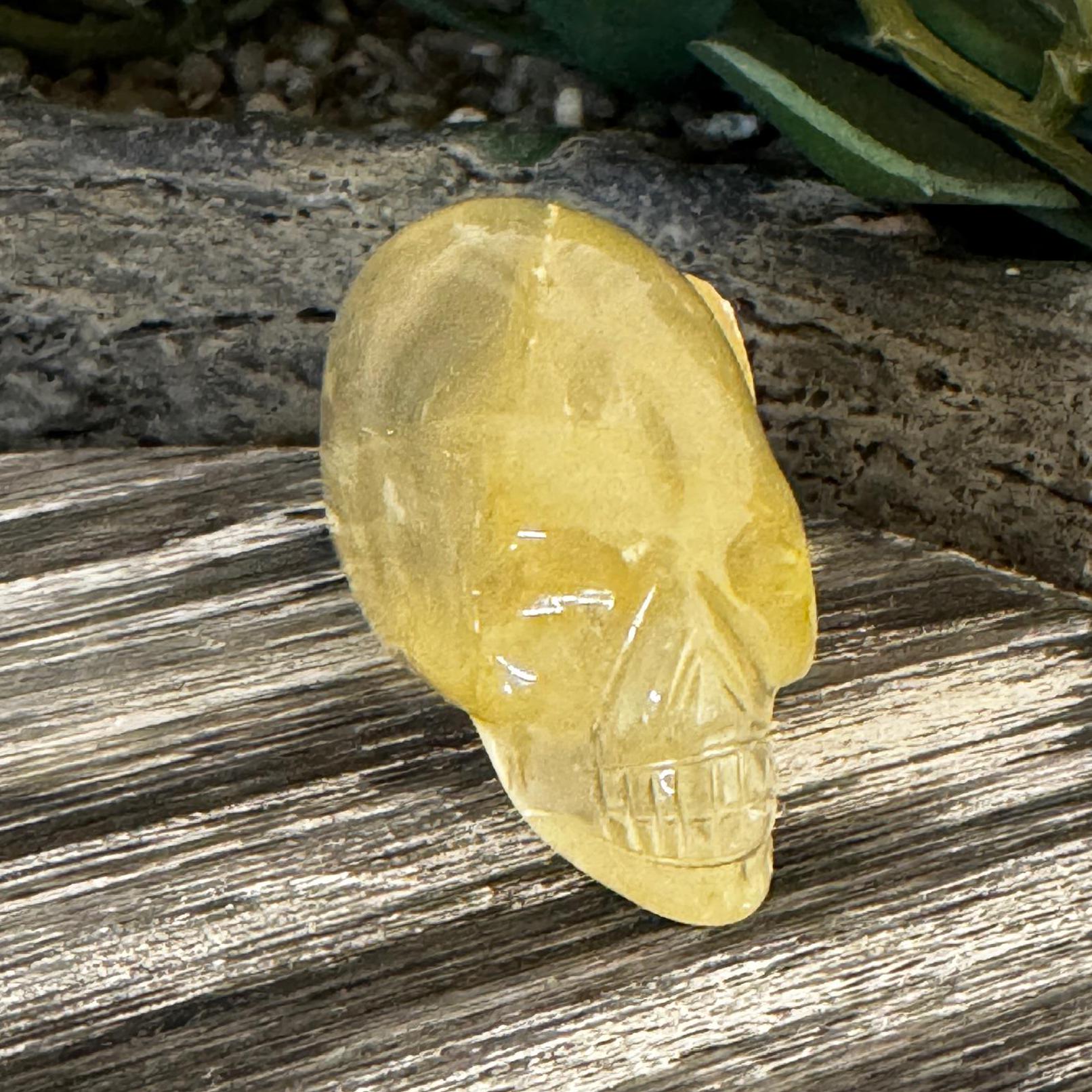 Elongated citrine skull by Igor de Souza