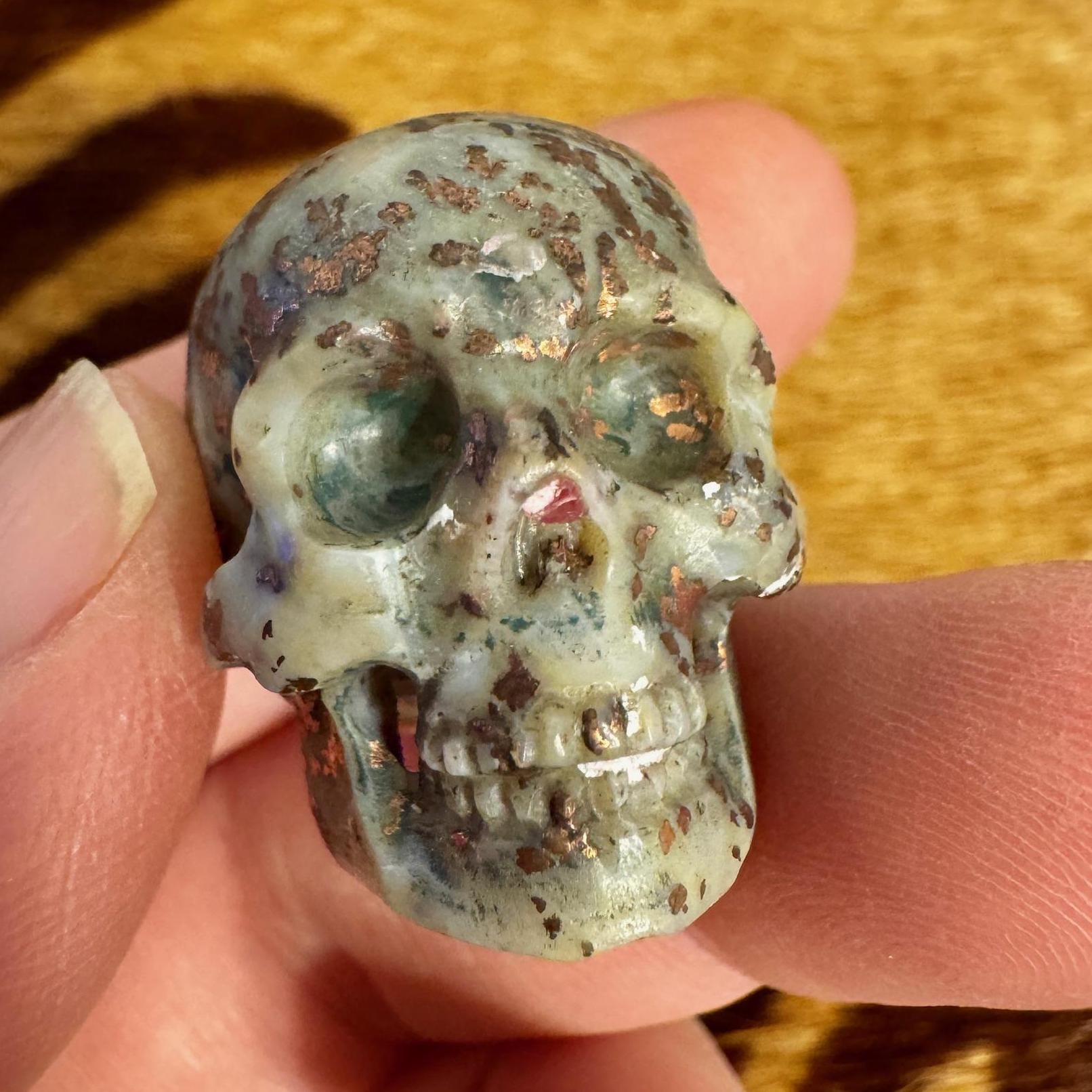 Copper in Agate Skull Carved by Artifactual