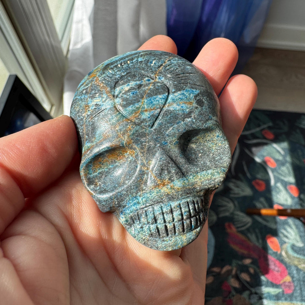 Azurite Leandro De Souza Palm Skull