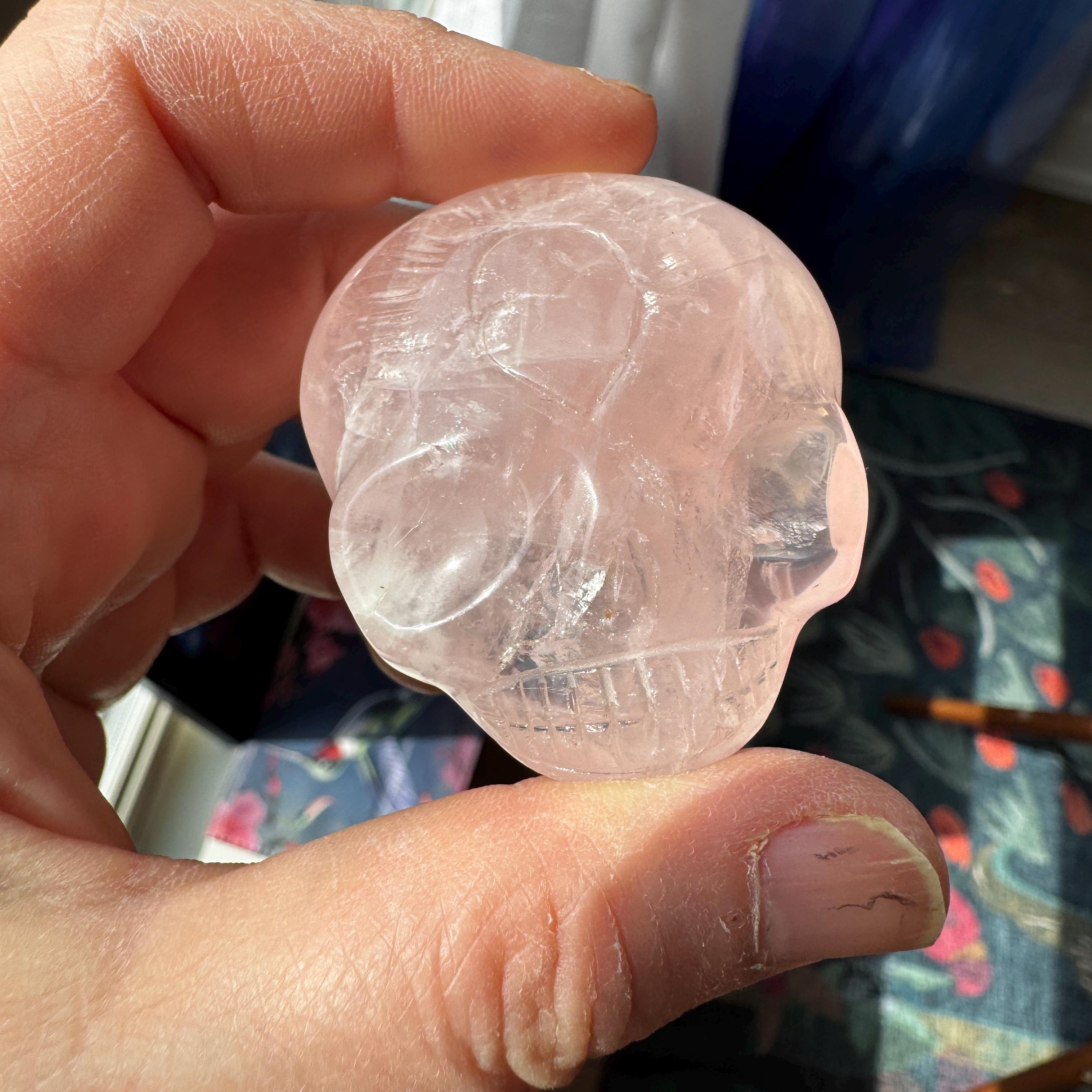 Leandro de Souza Rose Quartz Palm Stone Skull